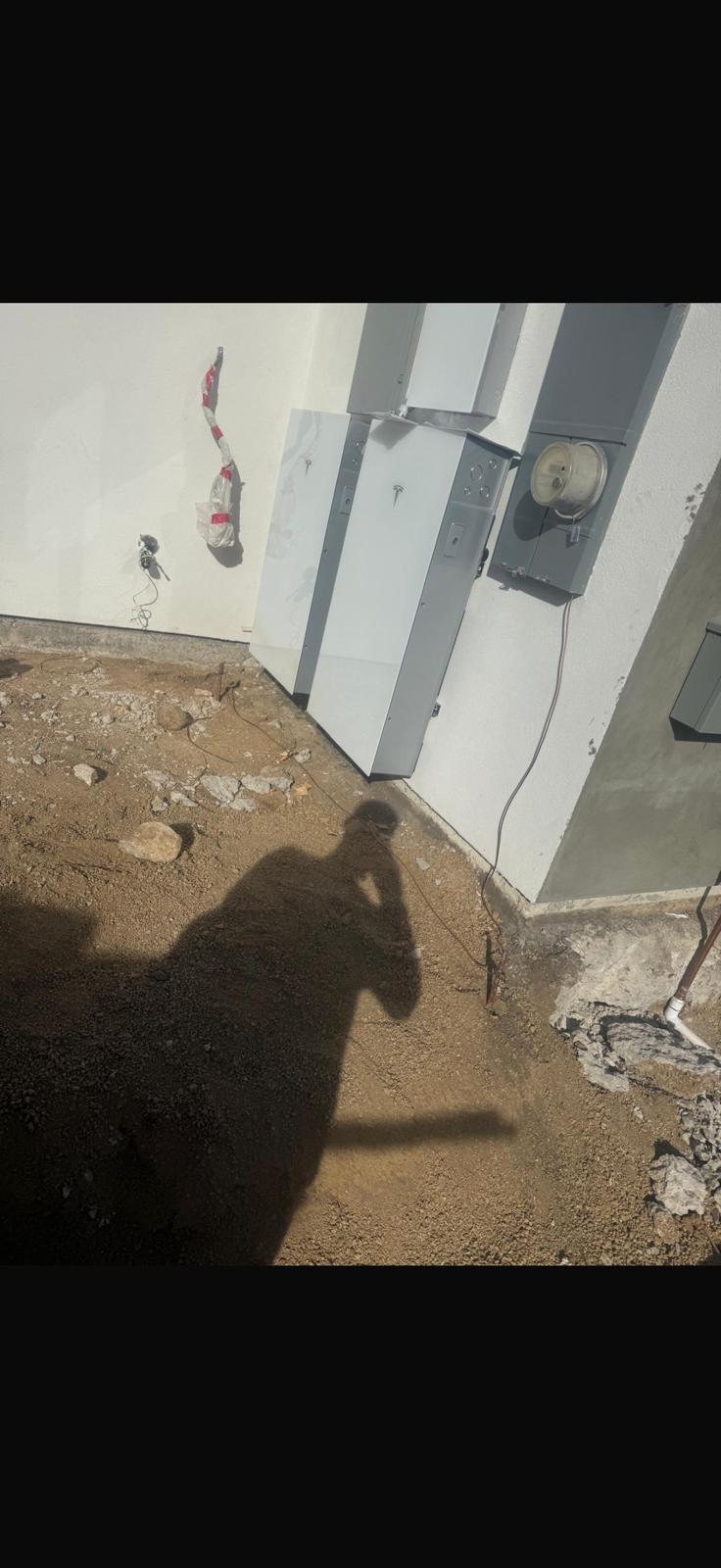 Electric meter and main disconnect wired for a backup generator in San Diego