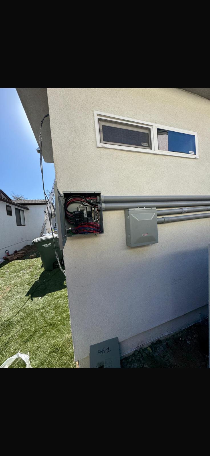 Solar inverter and battery backup installation in San Diego